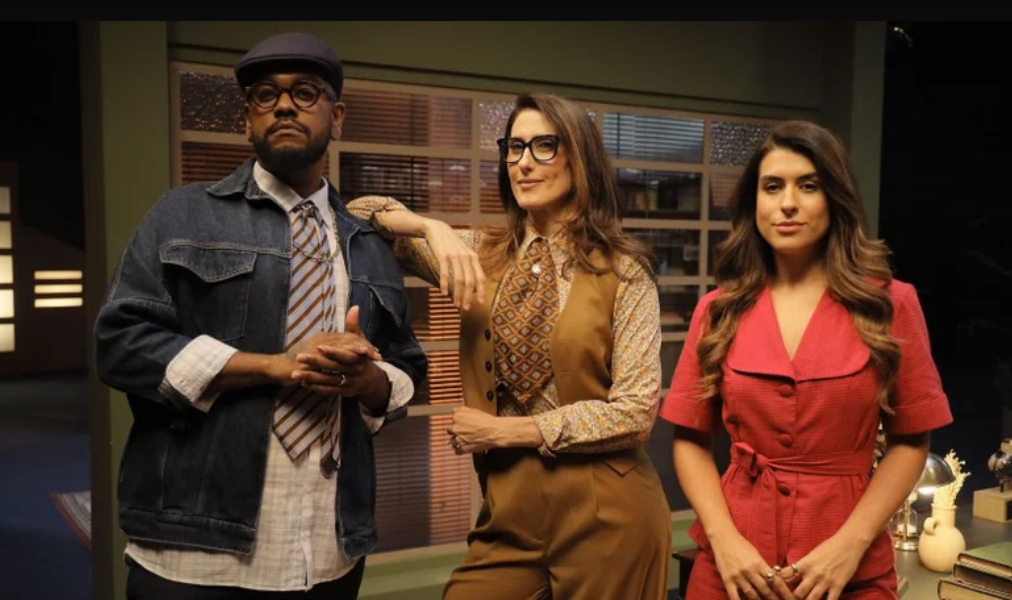 Paola Carosella apresenta o reality Infiltrado na Cozinha, estreia no GNT