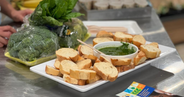 campanha “Menos Desperdício é mais comida no prato” no Comper Itanhangá.