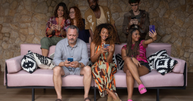 Cena do filme Perfeitos Desconhecidos