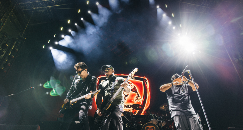 Palco do Autódromo Orlando Moura recebe Raimundos e Guns N’ Roses em noite histórica do rock