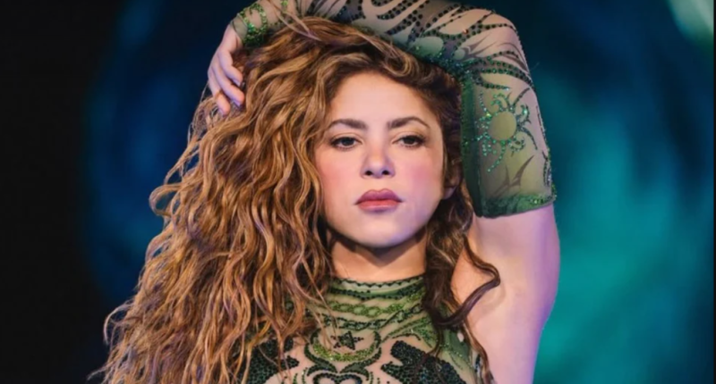 A cantora colombiana Shakira é a atração do espetáculo Todo mundo no Rio em maio