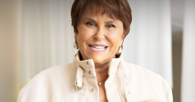 Marcia Sensitiva em pose para foto