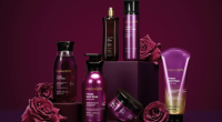 Frascos elegantes da linha Nativa SPA Rosas Secretas com tons rosados e textura cremosa em ambiente sofisticado