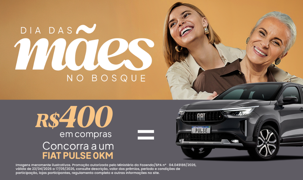 carro Fiat Pulse exposto dentro de shopping com decoração de Dia das Mães