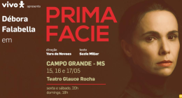 Cartaz com a arte do teatro e a atriz estampada