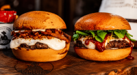 Hambúrguer artesanal da Búfalo Beef Burger com carne de búfalo, queijo derretido e batata frita durante a Semana do Hambúrguer em Campo Grande