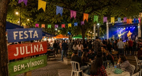 Imagem criada por IA para representar uma festa junina na praça