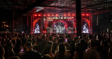 Alexandre Pires canta para cerca de 3 mil pessoas durante o Pagonejo Bão no Bosque Expo, em Campo Grande.