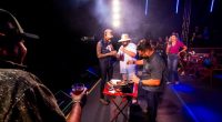 Chef Henrique Soares no Festival de Inverno de Bonito, onde apresentou sabores de Mato Grosso do Sul aos artistas.