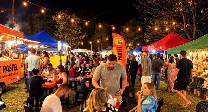 Feira do União reúne expositores de gastronomia, artesanato e produtos variados.