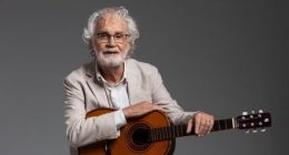 Cantor e compositor Renato Teixeira, que fará show no Teatro Glauce Rocha em Campo Grande.