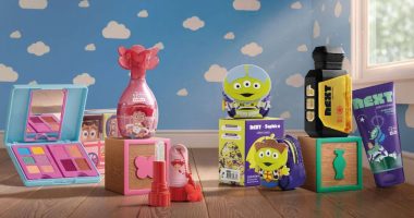 Coleção limitada do Boticário leva personagens de Toy Story para fragrâncias, maquiagem, cuidados pessoais e acessórios.